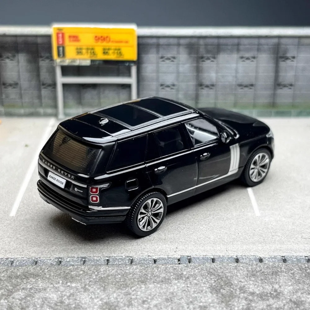 MASDI 1/64 Scale Land Rover Range Rover 2020 Black