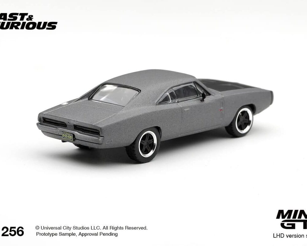 MINI GT Fast and Furious Iconic Collectors Set (Nissan Skyline GT-R (R34) C-West - 2 Fast 2 Furious & DODGE CHARGER "FAST FIVE" DOMINIC TORETTO) BLISTER PACKAGE